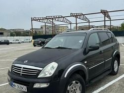 Negru Utilizat 2006 Ssangyong (KGM) Rexton SUV | 1.500 EUR