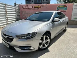 Culoareargint Utilizat 2019 Opel Insignia Exklusiv Berlinǎ | 9.750 EUR (Preț bun)