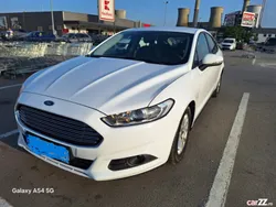 Utilizat 2015 Ford Mondeo Trend Berlinǎ | 8.300 EUR (Preț OK)