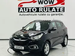 Culoarenegru Utilizat 2012 Hyundai ix35 Edition SUV | 8.990 EUR (Preț bun)