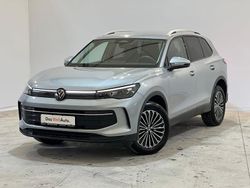 Gri mediu normal Utilizat 2025 VW Tiguan Life SUV | 43.500 EUR