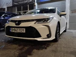 Alb Utilizat 2021 Toyota Corolla Hybrid Berlinǎ | 20.499 EUR
