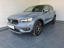 Gri inchis metalic Utilizat 2022 Volvo XC40 Inscription SUV | 33.950 EUR