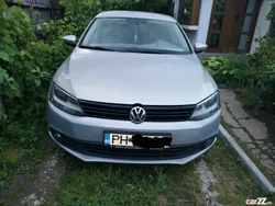 Argintiu Utilizat 2011 VW Jetta Berlinǎ | 6.000 EUR (Preț OK)