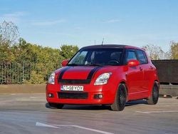 Culoarerosu Utilizat 2006 Suzuki Swift Hatchback | 3.100 EUR