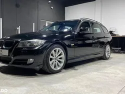 Culoarenegru Utilizat 2009 BMW 320 Break | 3.300 EUR (Super Preț)