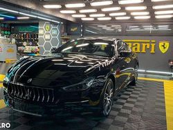 Culoarenegru Utilizat 2019 Maserati Ghibli Berlinǎ | 40.000 EUR (Puțin scump)