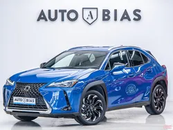 Albastru Utilizat 2019 Lexus UX 250h Executive Line SUV | 23.950 EUR