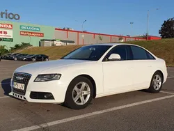 Alb Utilizat 2009 Audi A4 Berlinǎ | 5.900 EUR (Preț OK)