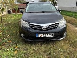 Culoarealbastru Utilizat 2014 Toyota Avensis Comfort Break | 7.600 EUR (Preț OK)