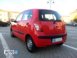 Rosu Utilizat 2008 Hyundai i10 Hatchback | 2.950 EUR
