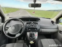 Utilizat 2005 Renault Scénic II Monovolum | 1.300 EUR