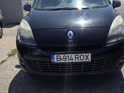 Culoarenegru Utilizat 2012 Renault Grand Scénic III Privilege Monovolum | 3.500 EUR (Preț bun)