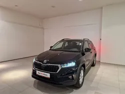 Negru normal Utilizat 2023 Skoda Karoq Ambition SUV | 26.950 EUR (Puțin scump)