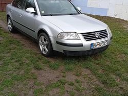 Utilizat 2004 VW Passat Berlinǎ | 1.200 EUR (Preț bun)
