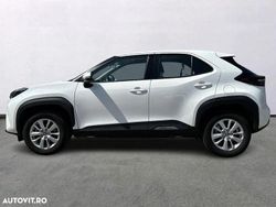 Culoarealb Utilizat 2022 Toyota Yaris Hybrid Business Edition SUV | 19.400 EUR