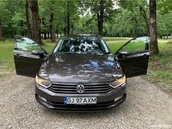 Utilizat 2016 VW Passat Berlinǎ | 9.400 EUR (Preț OK)
