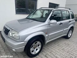 Gri Utilizat 2004 Suzuki Grand Vitara SUV | 5.698 EUR (Puțin scump)