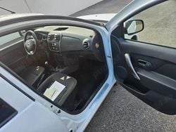 Utilizat 2014 Dacia Sandero Hatchback | 4.050 EUR (Preț OK)