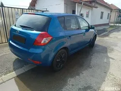 Albastru Utilizat 2013 Kia Ceed Hatchback | 4.099 EUR (Super Preț)