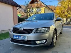 Gri Utilizat 2013 Skoda Octavia Ambition Break | 6.500 EUR (Scump)