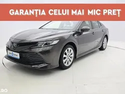 Maro Utilizat 2020 Toyota Camry Berlinǎ | 25.450 EUR