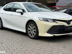 Alb Utilizat 2019 Toyota Camry Business Edition Berlinǎ | 18.000 EUR (Preț OK)