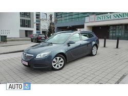 Albastru marin Utilizat 2010 Opel Insignia Break | 7.199 EUR