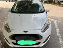 Utilizat 2015 Ford Fiesta Trend Hatchback | 5.000 EUR (Preț OK)
