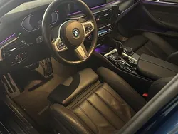 Culoarealbastru Utilizat 2022 BMW 530e Berlinǎ | 43.500 EUR (Preț bun)