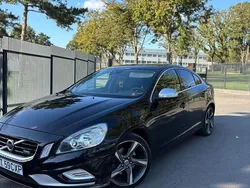Culoarenegru Utilizat 2011 Volvo S60 R-Design Berlinǎ | 7.999 EUR (Scump)