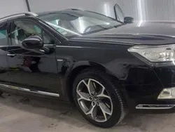 Negru Utilizat 2016 Citroën C5 Break | 7.900 EUR