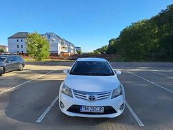Utilizat 2014 Toyota Avensis Berlinǎ | 6.200 EUR (Preț bun)