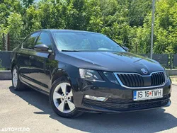 Negru Utilizat 2020 Skoda Octavia Selection | 12.500 EUR (Super Preț)