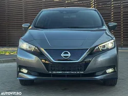 Culoaregri Utilizat 2020 Nissan Leaf N-Connecta Hatchback | 15.990 EUR