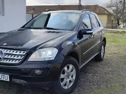 Mercedes ML320