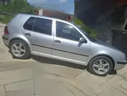 Utilizat 2001 VW Golf IV | 1.800 EUR