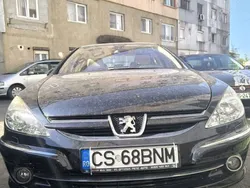 Peugeot 607