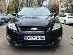 Culoarenegru Utilizat 2011 Ford Mondeo Trend Berlinǎ | 3.300 EUR (Super Preț)