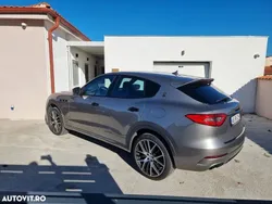 Gri Utilizat 2017 Maserati Levante SUV | 26.000 EUR