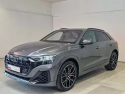 Gri mediu normal Utilizat 2024 Audi Q8 SUV | 95.500 EUR (Scump)