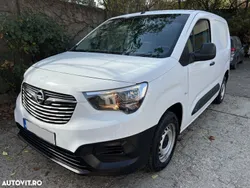 Alb Utilizat 2020 Opel Combo Life Edition Monovolum | 8.690 EUR