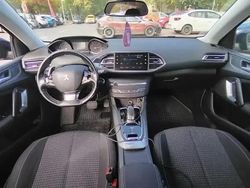 Utilizat 2018 Peugeot 308 Sport Berlinǎ | 7.900 EUR