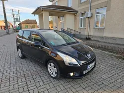 Utilizat 2010 Peugeot 5008 Monovolum | 4.550 EUR (Puțin scump)