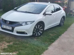 Alb Utilizat 2014 Honda Civic Black Edition Hatchback | 7.450 EUR (Preț OK)