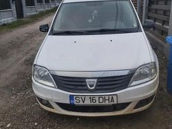 Culoarealb Utilizat 2008 Dacia Logan Lauréate Hatchback | 2.590 EUR (Scump)