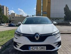 Culoarealb Utilizat 2022 Renault Mégane IV Equilibre Berlinǎ | 12.900 EUR (Preț bun)