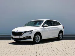 Albnormal Utilizat 2022 Skoda Scala Ambition Hatchback | 13.900 EUR (Puțin scump)
