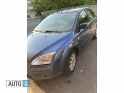 Albastru Utilizat 2005 Ford Focus Berlinǎ | 1.900 EUR (Preț OK)