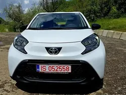 Alb Utilizat 2023 Toyota Aygo Hatchback | 59.000 EUR